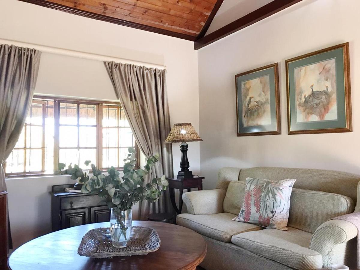 Erin Guesthouse And B&B Bergville Extérieur photo